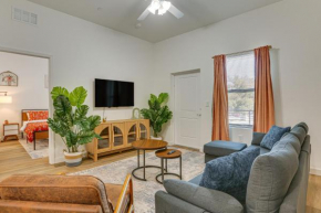 Walkable Downtown LaBelle Apt with Private Balcony!